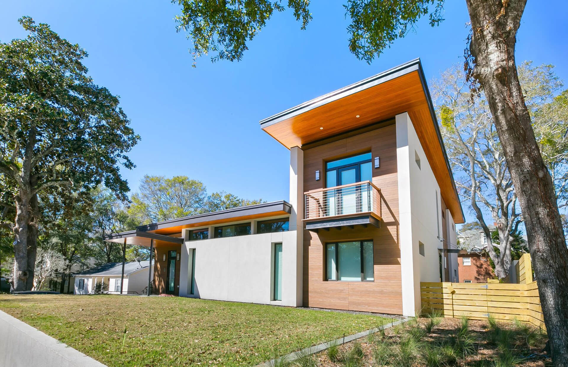 Nichiha-VintageWood-Cedar-Modern-Residential