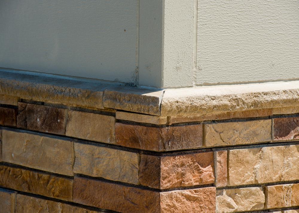 The corner of a wall utilizing Nichiha KuraStone.