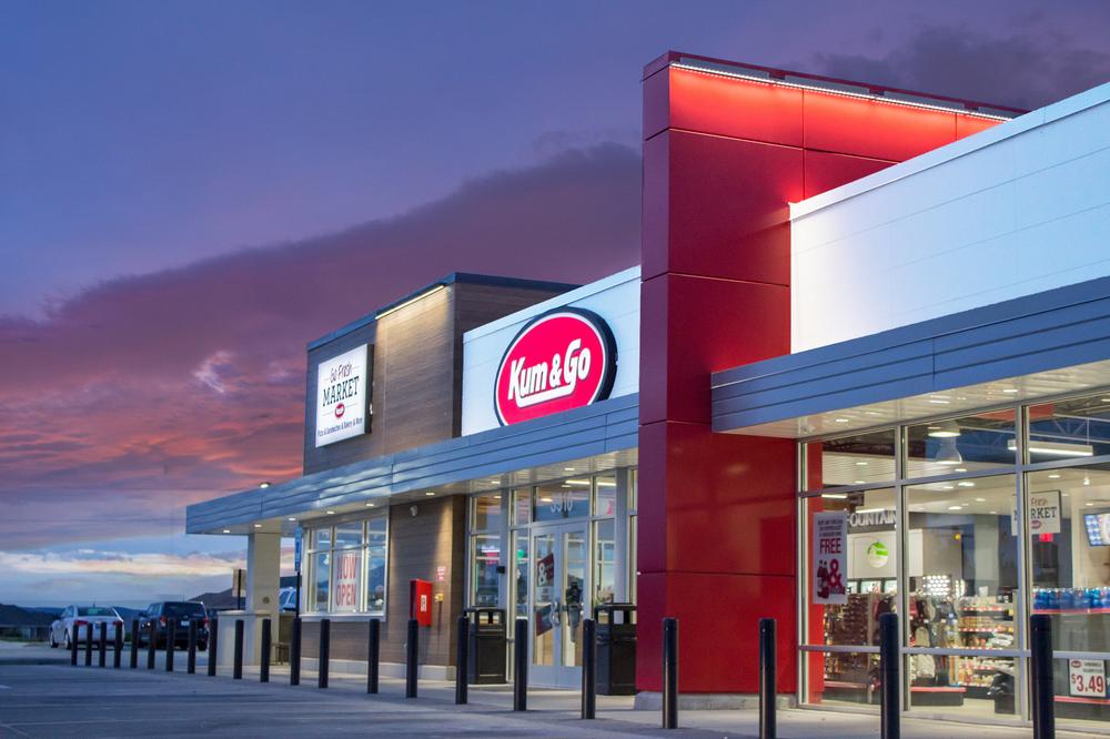 A Kum & Go convenience store at dusk decorated in Nichiha’s fiber cement cladding.