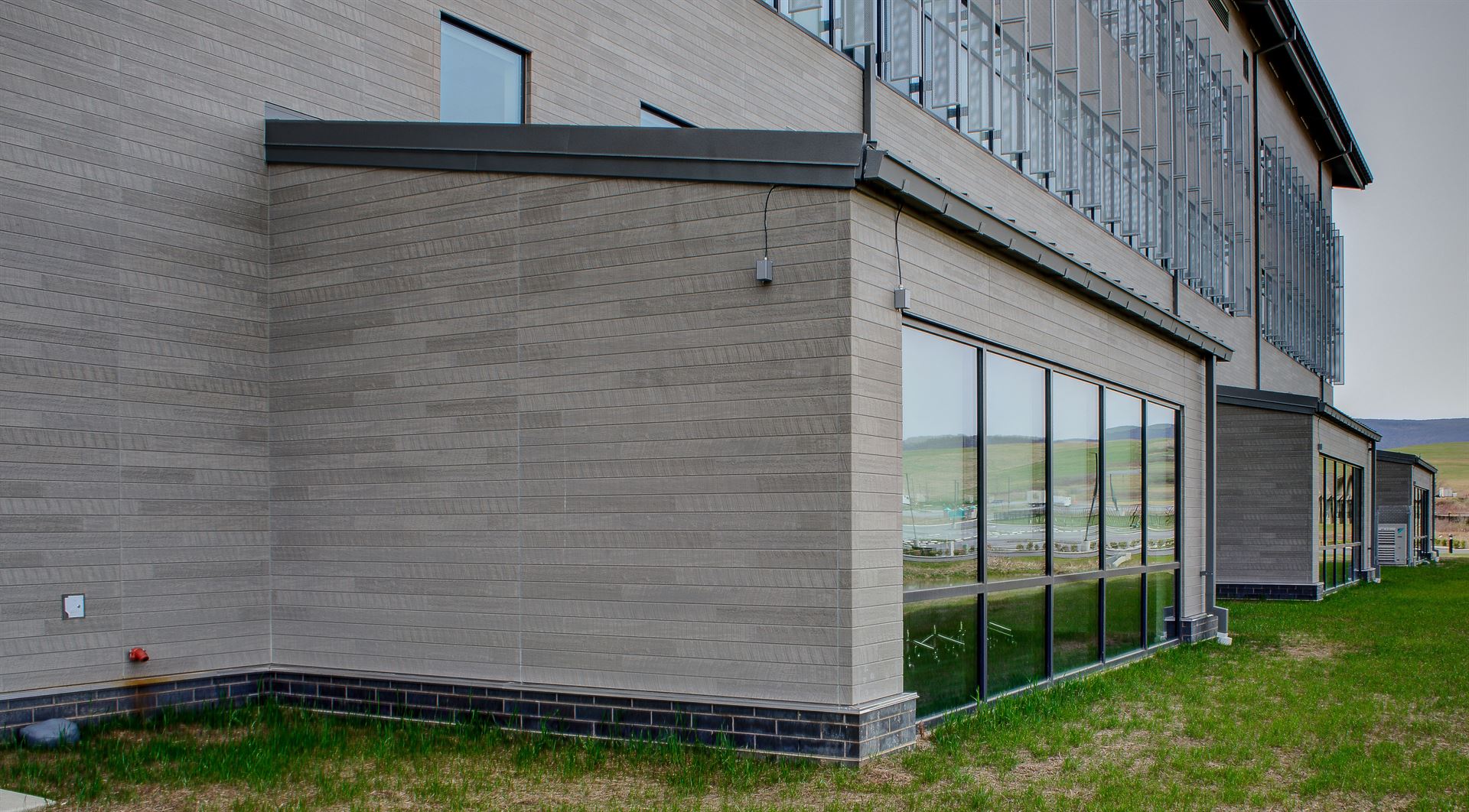 Exterior wall of Sheetz with RoughSawn architectural wall panels