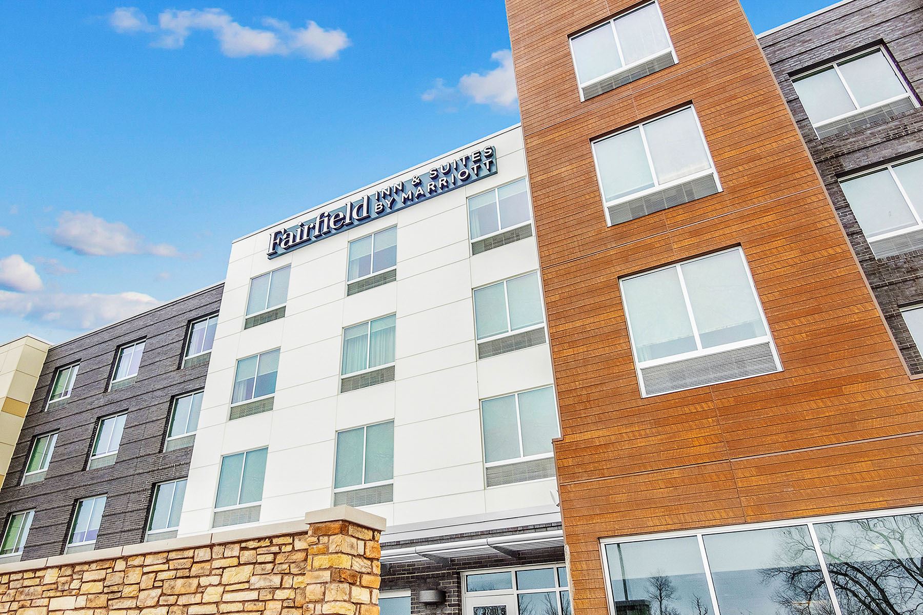 Front of Fairfield Inn featuring RoughSawn panels