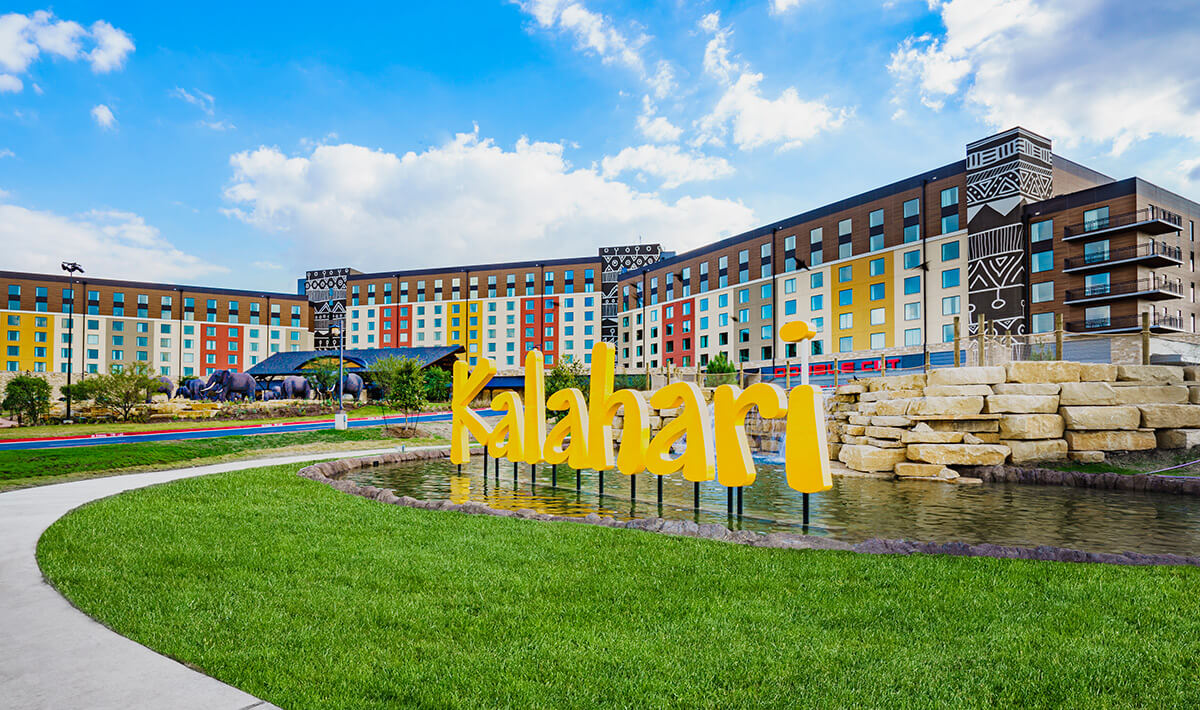 Front entrance to the colorful Kalahari resort